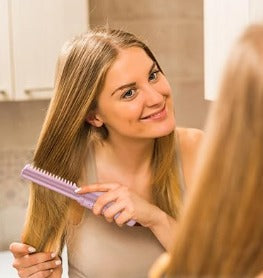 Mini Plancha De Pelo Recargable 2en1 Cepillo y Rizador Rosa